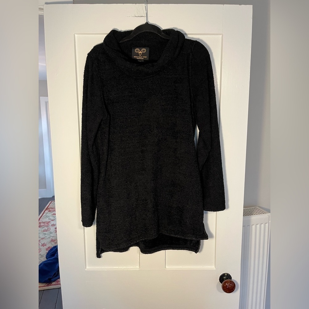 Wooly Bully Wear Colorado Very Soft Black Tunic Sweater Size Large